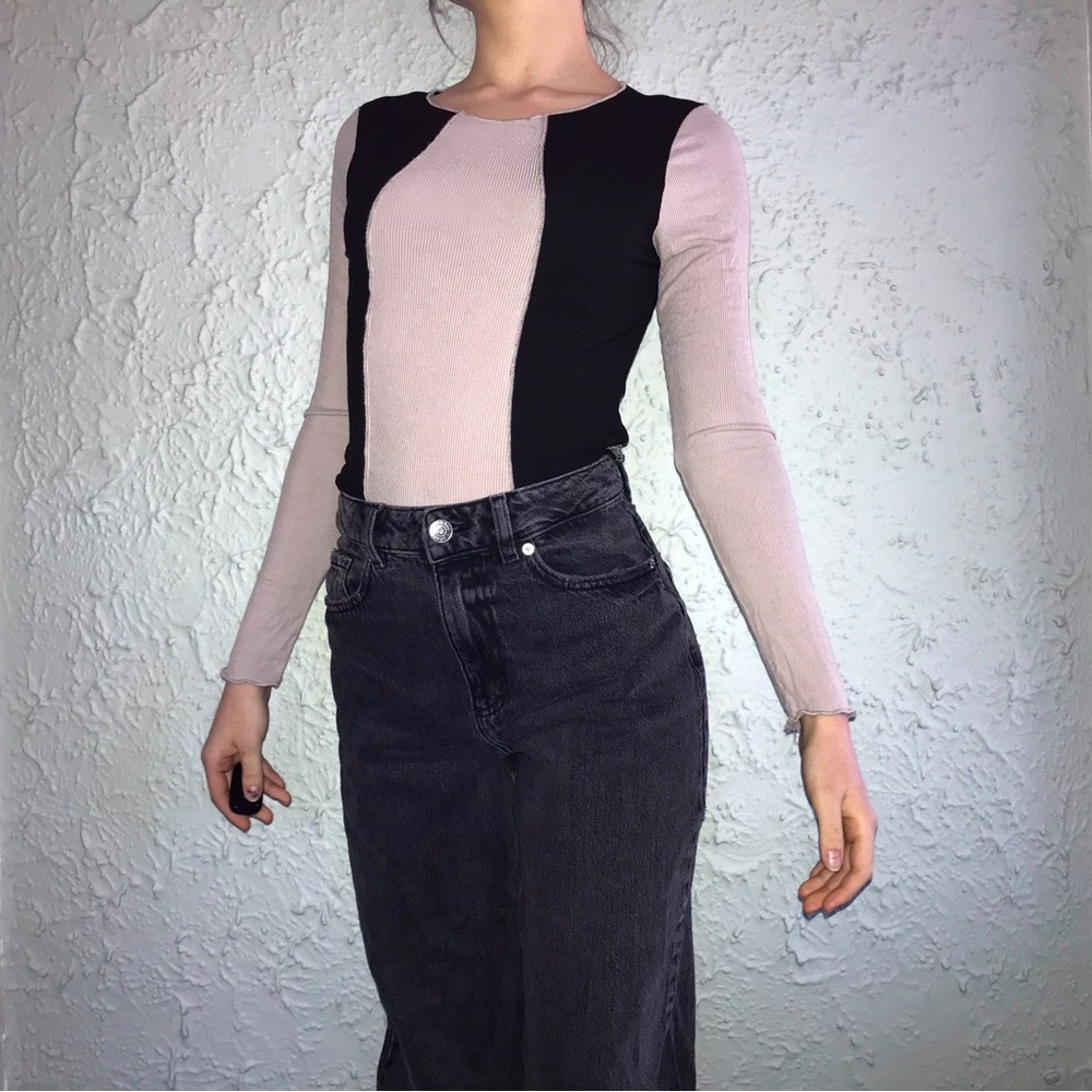 URBAN ROMANTICS Black & Cream Long Sleeve Crop Top